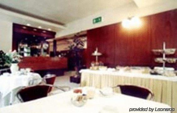 Hotel Mariani Iesi Bagian luar foto