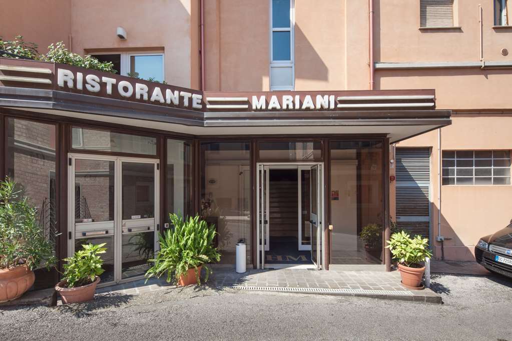 Hotel Mariani Iesi Bagian luar foto